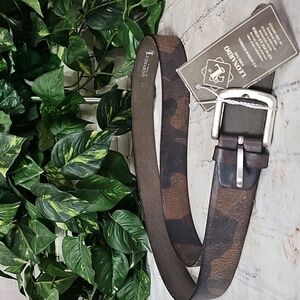 Leonardo Firenze NWT  Italian Leather Camoflage Belt